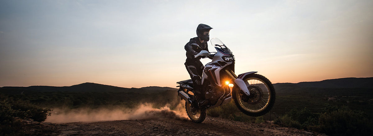 CRF1000L-04.jpg