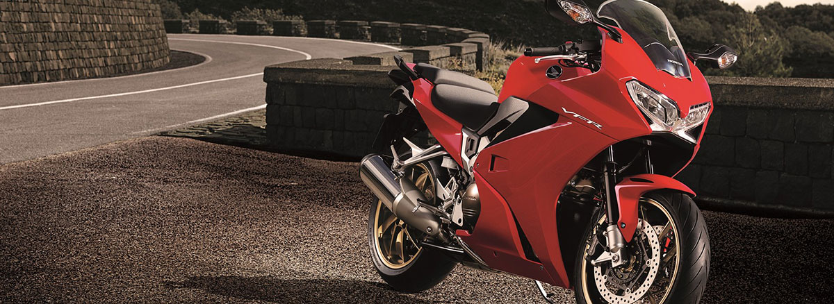 VFR800F-03.jpg