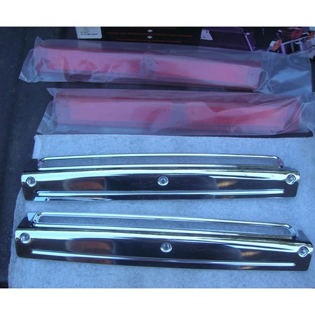 Tour-Pack Side Chrome Cover