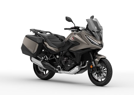 Honda NT1100 Electronic Suspension DCT 2026